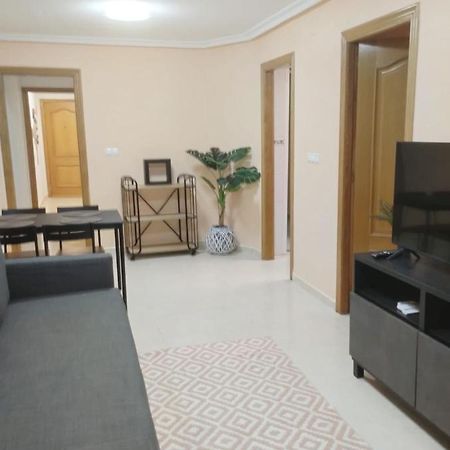 Torrevieja 2 Bedroom Holiday Apartment ภายนอก รูปภาพ