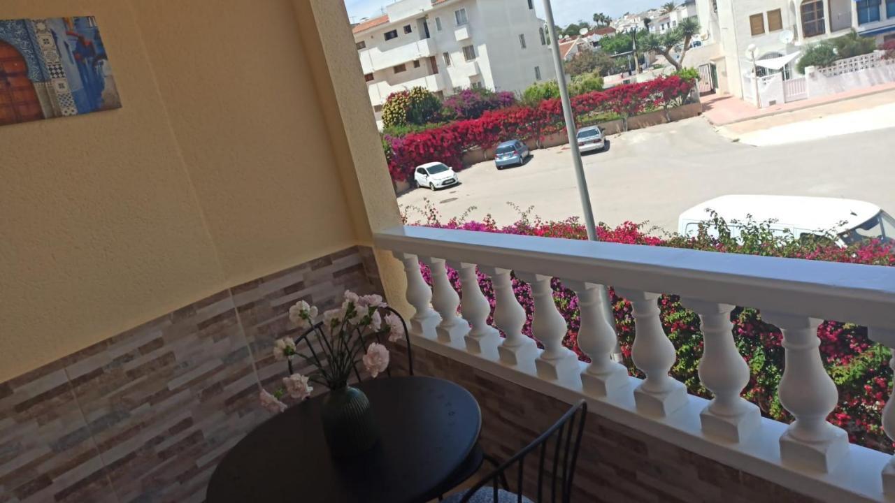 Torrevieja 2 Bedroom Holiday Apartment ภายนอก รูปภาพ
