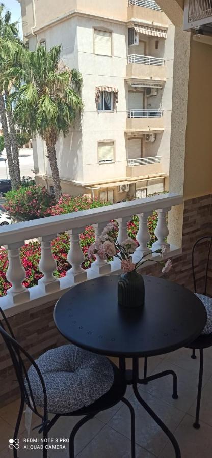 Torrevieja 2 Bedroom Holiday Apartment ภายนอก รูปภาพ
